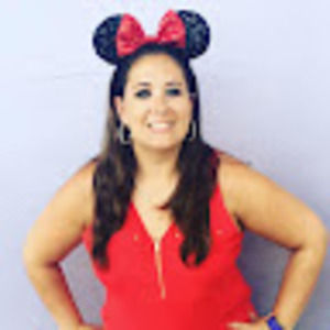 Meet your Posher, Corinne